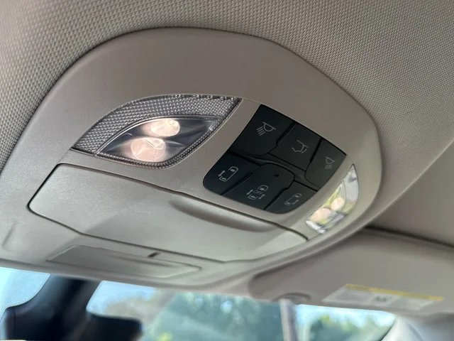 SEMINUEVOS CHRYSLER Voyager at Matthews in Liberty Buick GMC