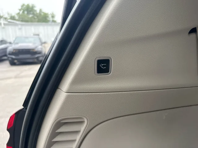 SEMINUEVOS CHRYSLER Pacifica a Estados en autogozo