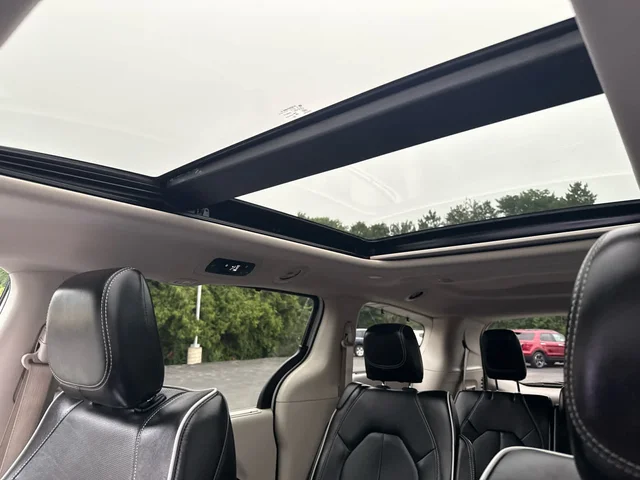SEMINUEVOS CHRYSLER Pacifica a Estados en autogozo