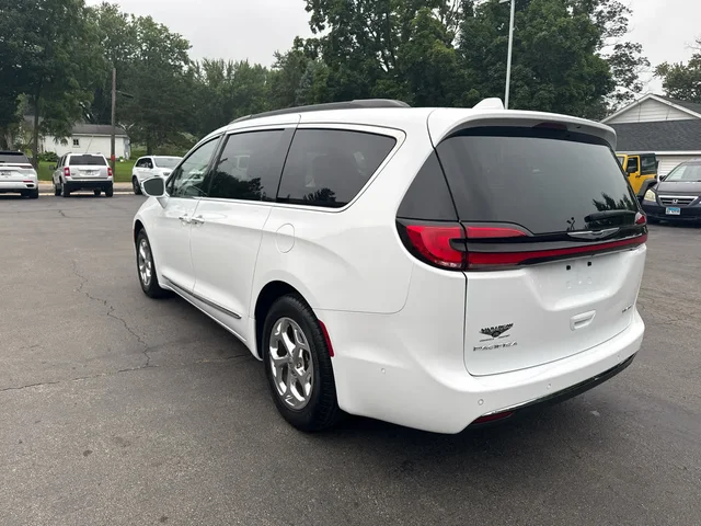 SEMINUEVOS CHRYSLER Pacifica a Estados en autogozo