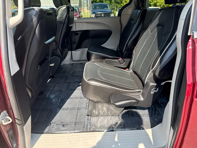 SEMINUEVOS CHRYSLER Pacifica a Estados en autogozo