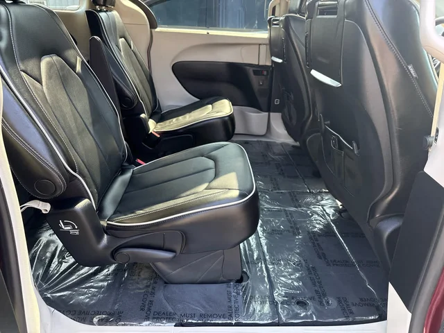 SEMINUEVOS CHRYSLER Pacifica a Estados en autogozo