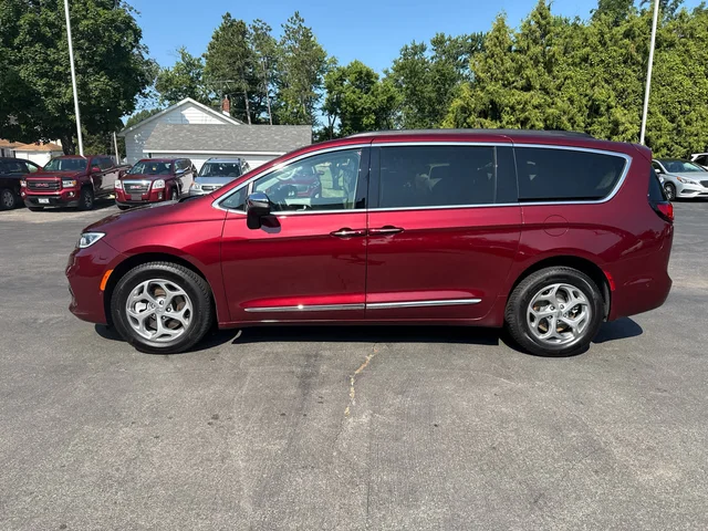 SEMINUEVOS CHRYSLER Pacifica a Estados en autogozo