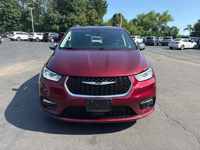 SEMINUEVOS CHRYSLER Pacifica a Estados en autogozo