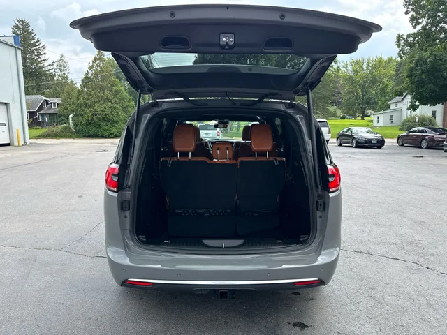 SEMINUEVOS CHRYSLER Pacifica a Estados en autogozo