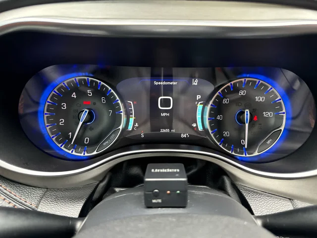 SEMINUEVOS CHRYSLER Pacifica a Estados en autogozo