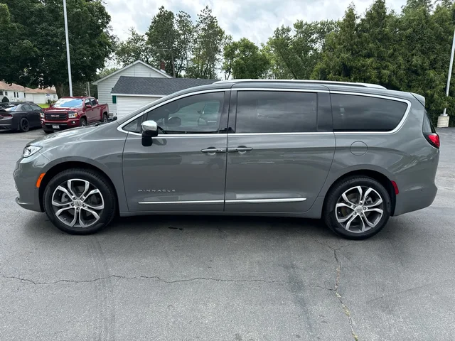 SEMINUEVOS CHRYSLER Pacifica a Estados en autogozo
