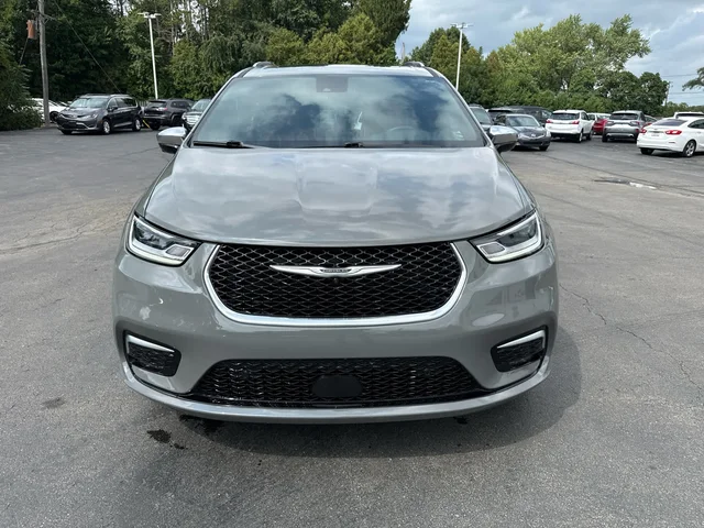 SEMINUEVOS CHRYSLER Pacifica a Estados en autogozo