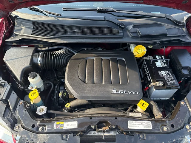 SEMINUEVOS DODGE Grand Caravan a Estados en autogozo