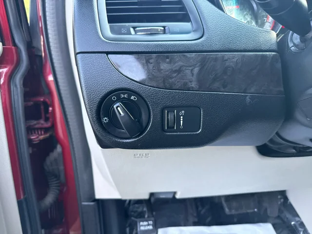 SEMINUEVOS DODGE Grand Caravan a Estados en autogozo