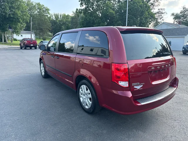 SEMINUEVOS DODGE Grand Caravan a Estados en autogozo