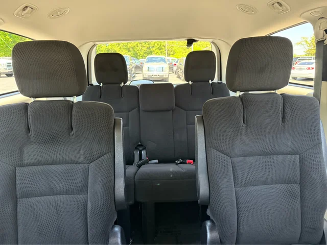 SEMINUEVOS DODGE Grand Caravan a Estados en autogozo