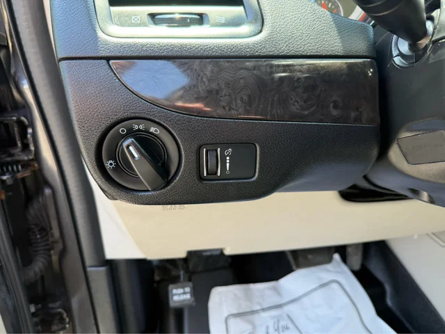 SEMINUEVOS DODGE Grand Caravan a Estados en autogozo