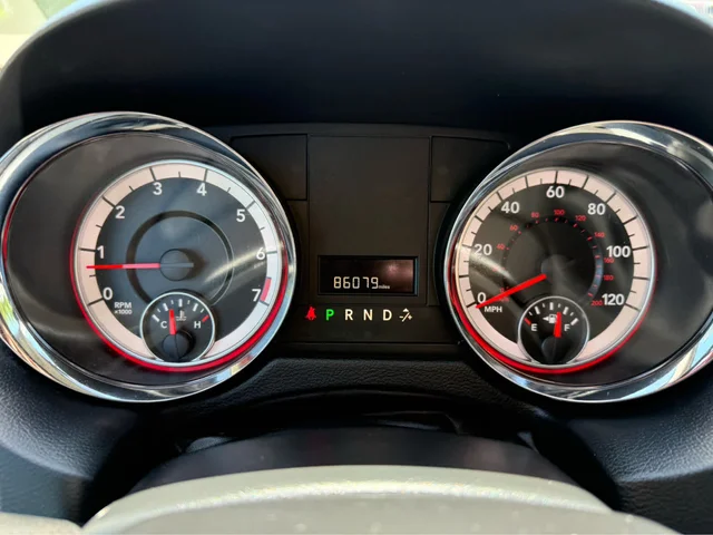 SEMINUEVOS DODGE Grand Caravan a Estados en autogozo