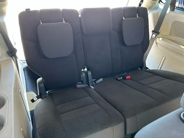 SEMINUEVOS DODGE Grand Caravan a Estados en autogozo