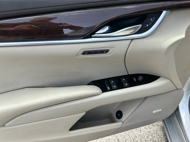 SEMINUEVOS CADILLAC XTS a Estados en autogozo
