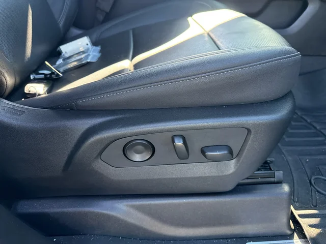 SEMINUEVOS CHEVROLET Silverado 3500HD at Matthews in Liberty Buick GMC