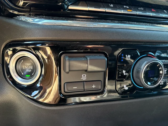 SEMINUEVOS CHEVROLET Silverado 3500HD at Matthews in Liberty Buick GMC