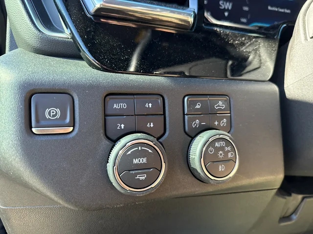 SEMINUEVOS CHEVROLET Silverado 3500HD at Matthews in Liberty Buick GMC
