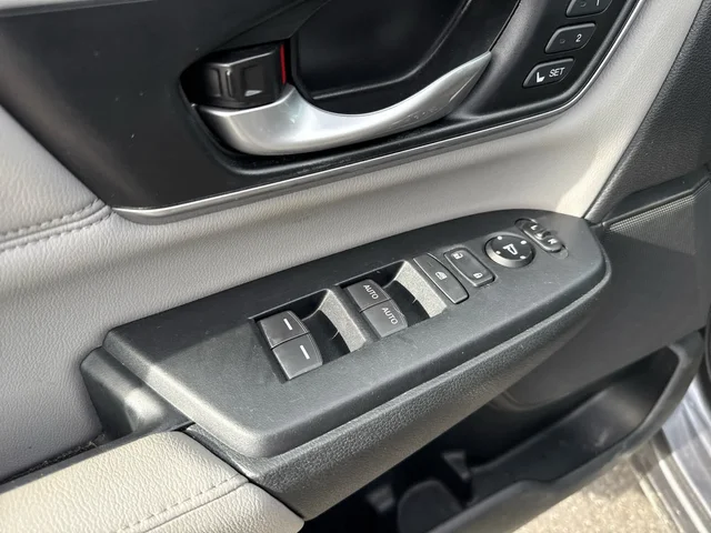 SEMINUEVOS HONDA CR-V at Matthews in Liberty Buick GMC