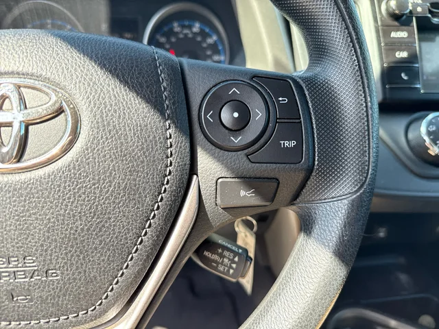 SEMINUEVOS TOYOTA RAV4 at Matthews in Liberty Buick GMC