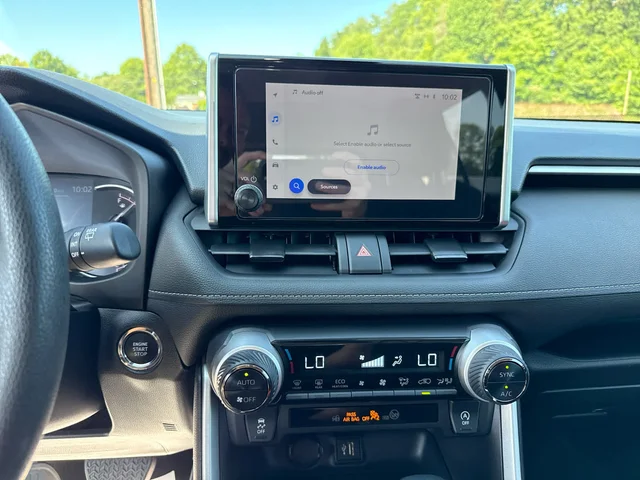 SEMINUEVOS TOYOTA RAV4 at Matthews in Liberty Buick GMC
