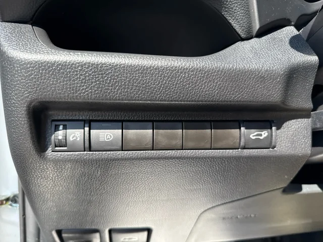 SEMINUEVOS TOYOTA RAV4 at Matthews in Liberty Buick GMC