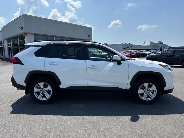 SEMINUEVOS TOYOTA RAV4 at Matthews in Liberty Buick GMC