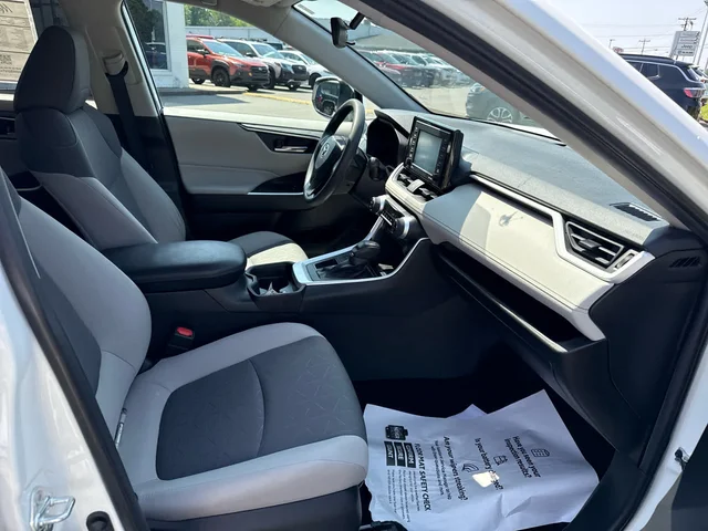 SEMINUEVOS TOYOTA RAV4 at Matthews in Liberty Buick GMC