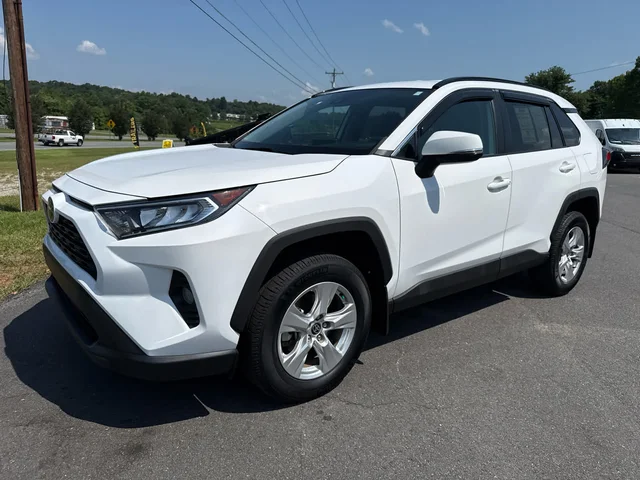 SEMINUEVOS TOYOTA RAV4 at Matthews in Liberty Buick GMC