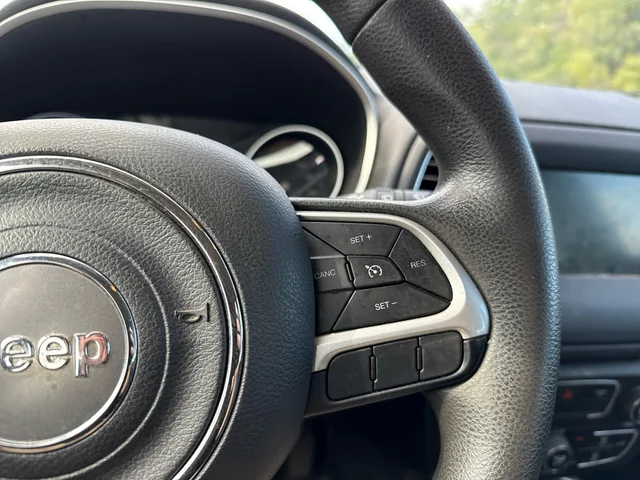 SEMINUEVOS JEEP Compass at Matthews in Liberty Buick GMC