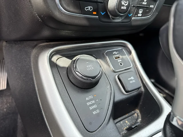 SEMINUEVOS JEEP Compass at Matthews in Liberty Buick GMC