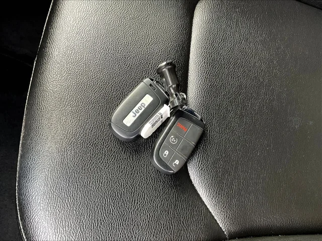 SEMINUEVOS JEEP Compass a Estados en autogozo