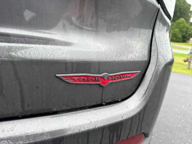 SEMINUEVOS JEEP Compass at Mt Airy in Mount Airy Toyota