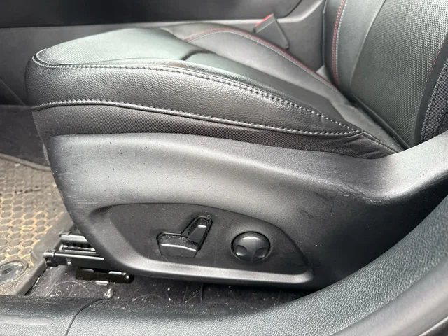 SEMINUEVOS JEEP Compass at Mt Airy in Mount Airy Toyota