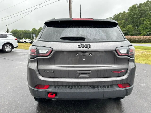 SEMINUEVOS JEEP Compass at Mt Airy in Mount Airy Toyota