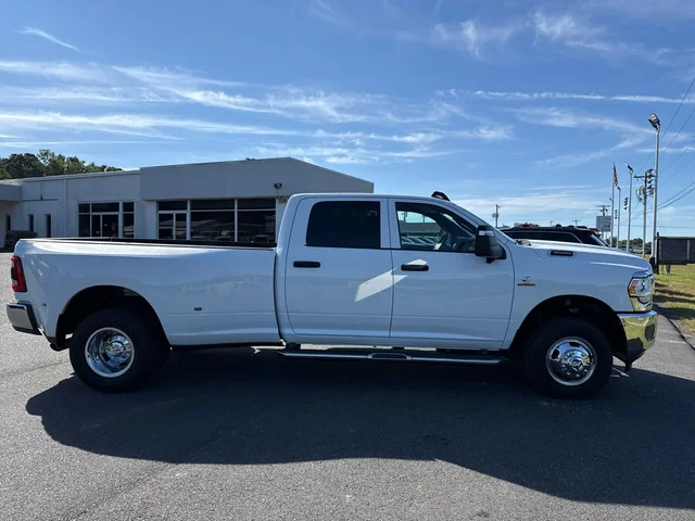 SEMINUEVOS RAM 3500 at Matthews in Liberty Buick GMC