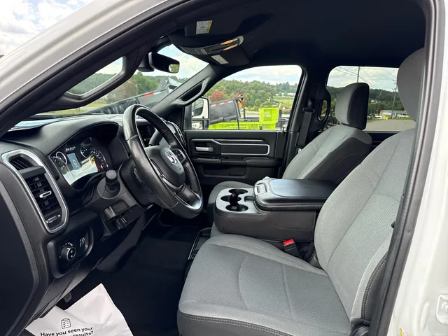 SEMINUEVOS RAM 3500 at Matthews in Liberty Buick GMC