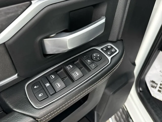 SEMINUEVOS RAM 3500 at Matthews in Liberty Buick GMC
