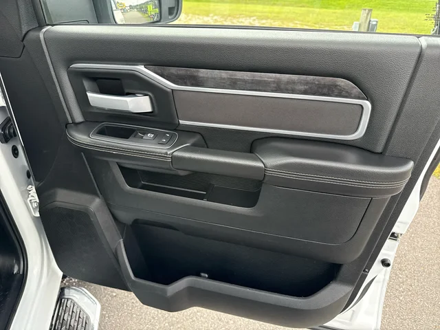SEMINUEVOS RAM 3500 at Matthews in Liberty Buick GMC