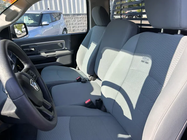SEMINUEVOS RAM 1500 Classic a Estados en autogozo
