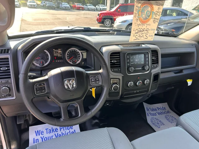 SEMINUEVOS RAM 1500 Classic a Estados en autogozo