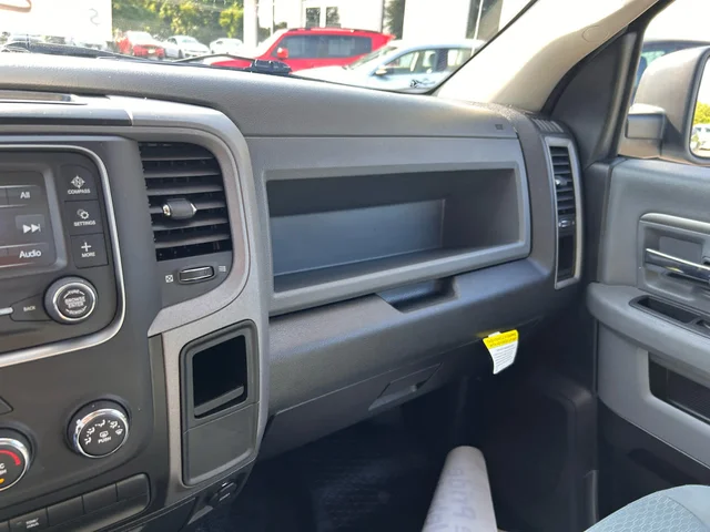 SEMINUEVOS RAM 1500 Classic a Estados en autogozo