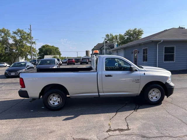 SEMINUEVOS RAM 1500 Classic a Estados en autogozo