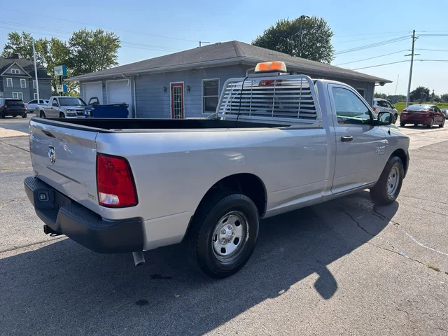 SEMINUEVOS RAM 1500 Classic a Estados en autogozo