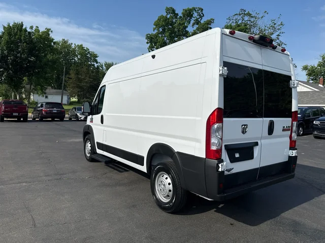 SEMINUEVOS RAM ProMaster Cargo Van a Estados en autogozo
