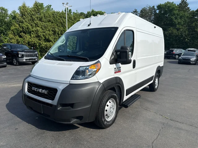 SEMINUEVOS RAM ProMaster Cargo Van a Estados en autogozo