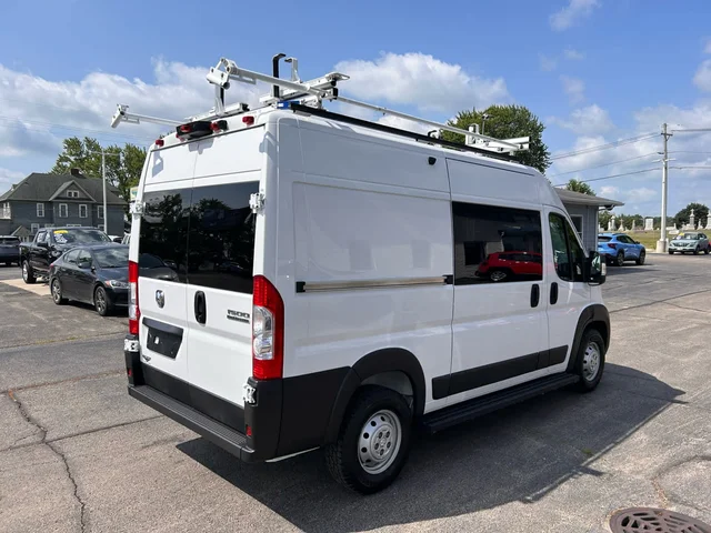 SEMINUEVOS RAM ProMaster Cargo Van a Estados en autogozo