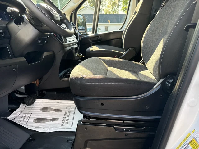 SEMINUEVOS RAM ProMaster a Estados en autogozo