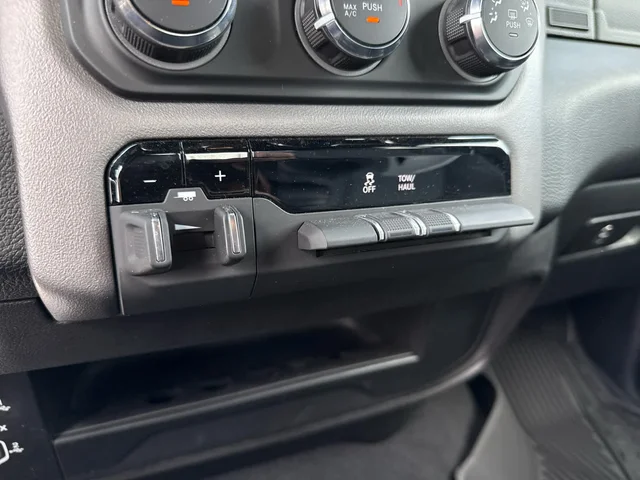 SEMINUEVOS RAM 2500 at Matthews in Liberty Buick GMC